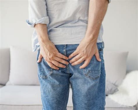 Common causes of rectal bleeding include:. . Teenager anal pain